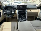 Toyota Land Cruiser GXR Twin Turbo 